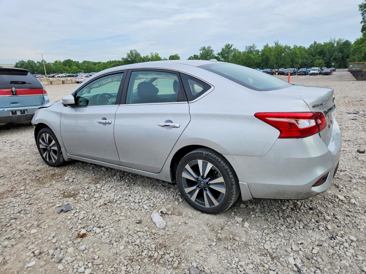 Nissan Sentra Sv