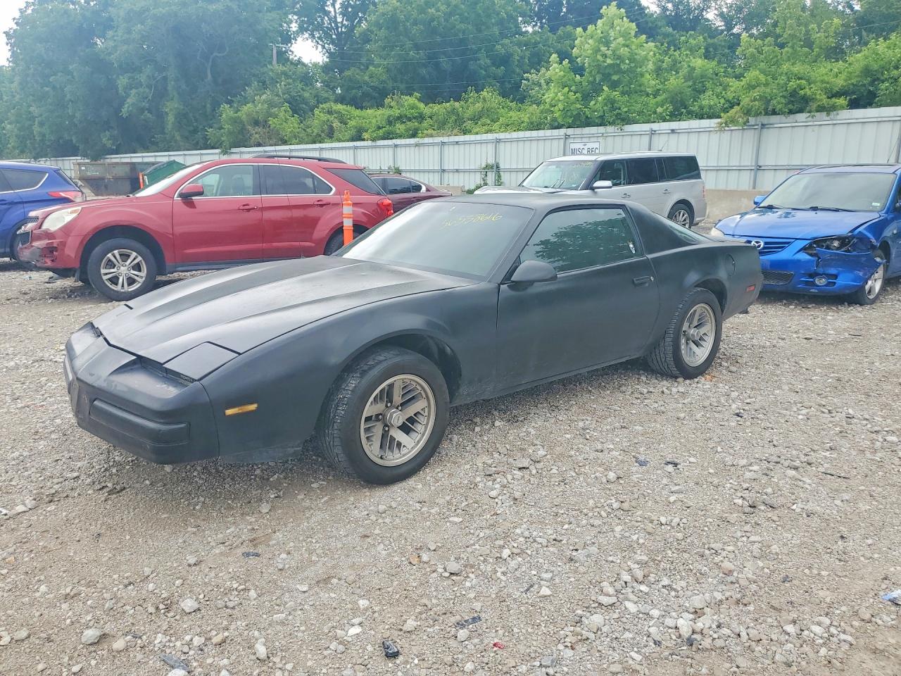 Salvage Pontiac Firebird Image