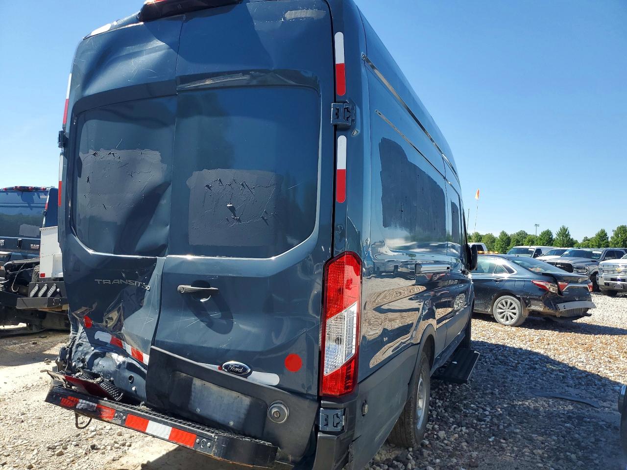 Ford Transit T-250