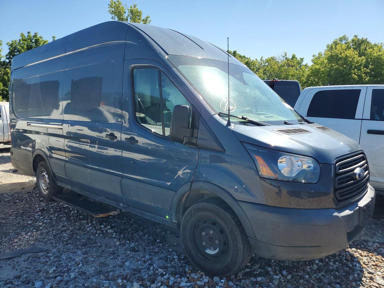 Ford Transit T-250