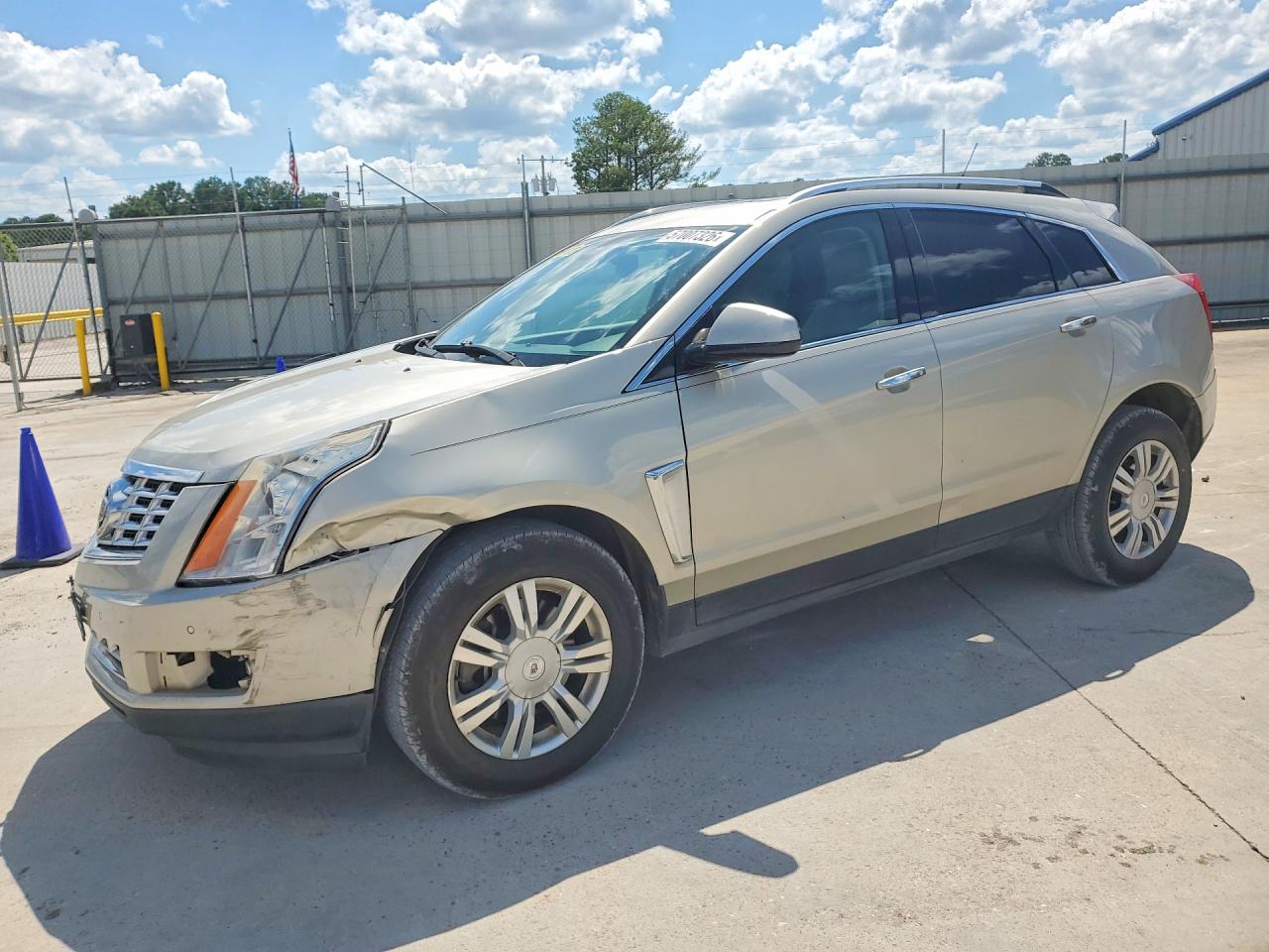 Salvage Cadillac SRX Image