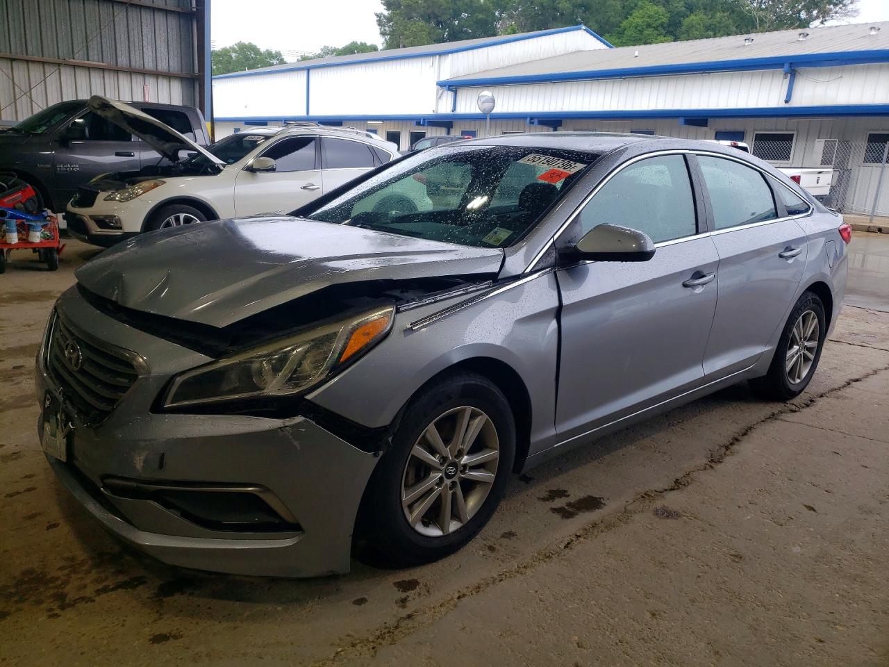 Salvage Hyundai SONATA Image