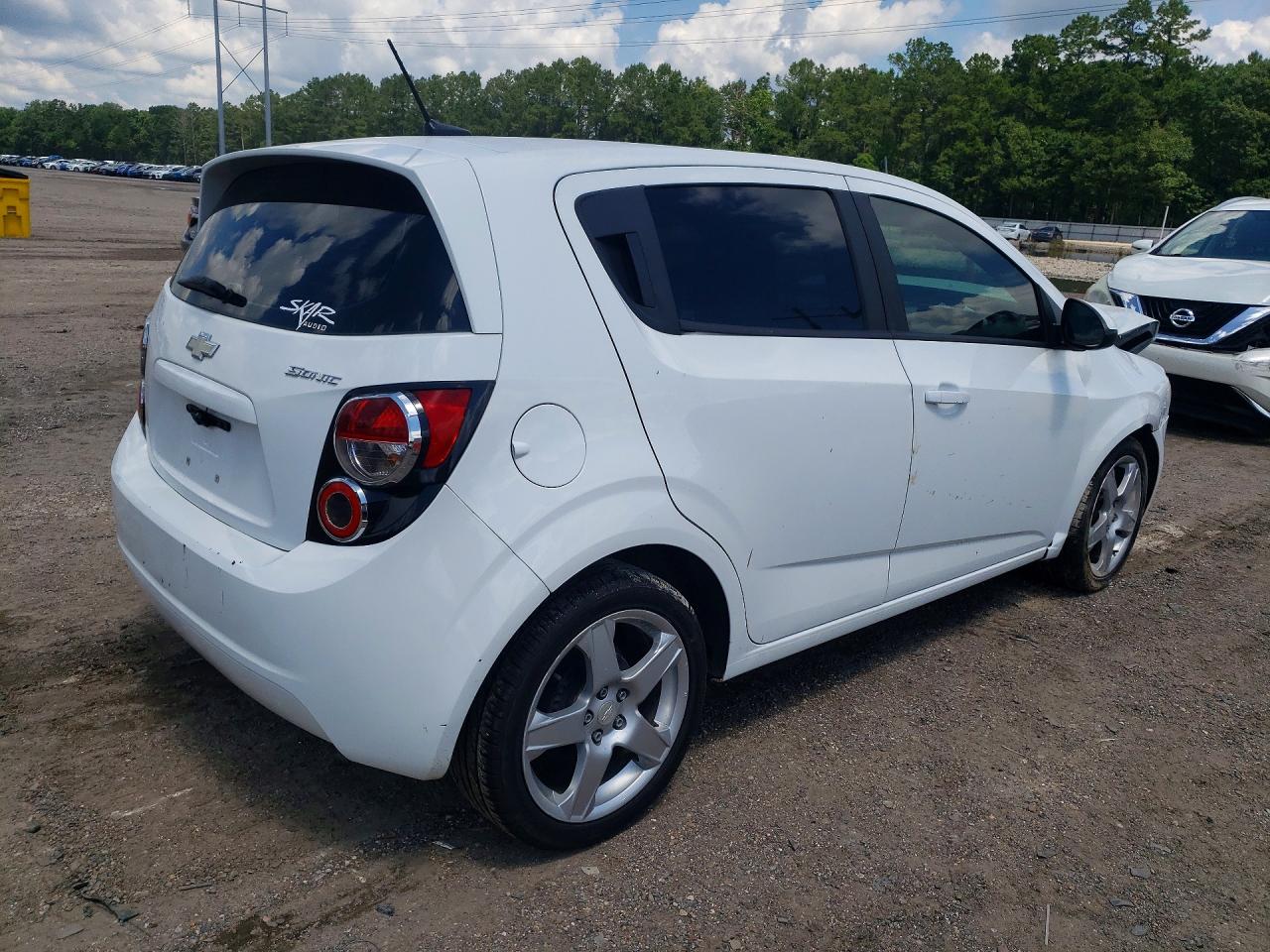 Chevrolet Sonic Ls