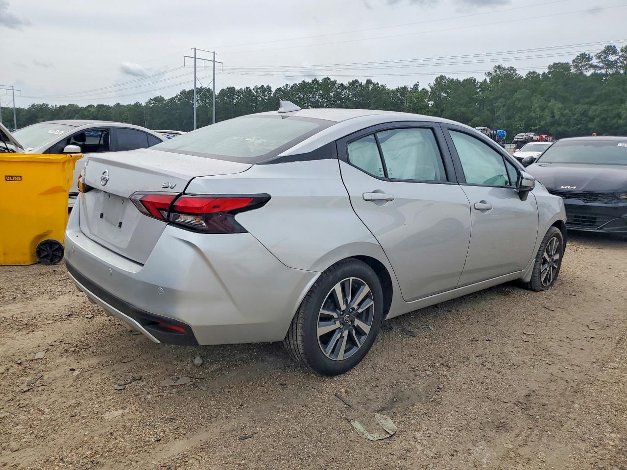 Nissan Versa Sv