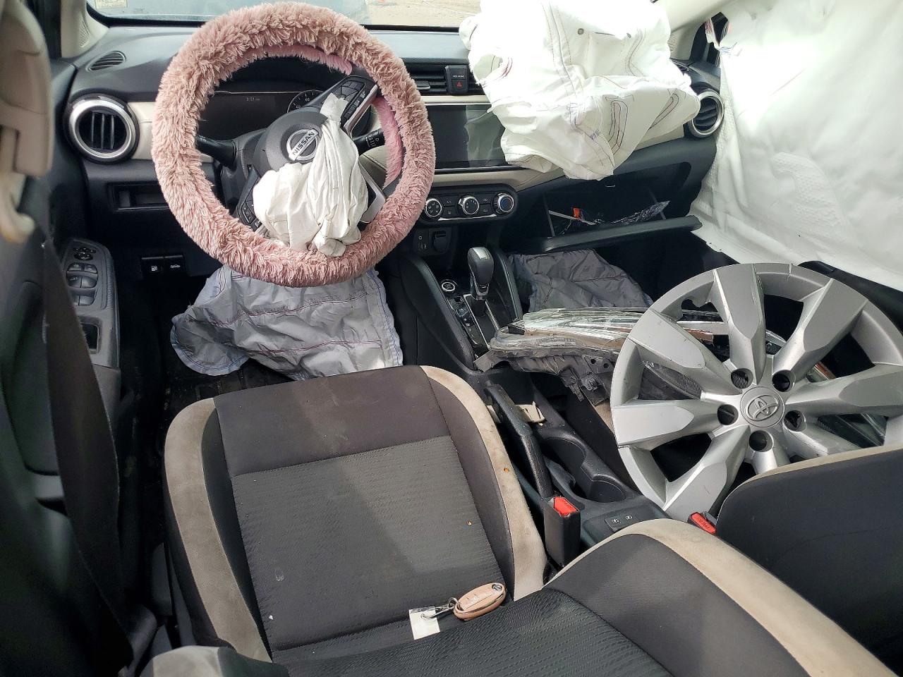 Nissan Versa Sv