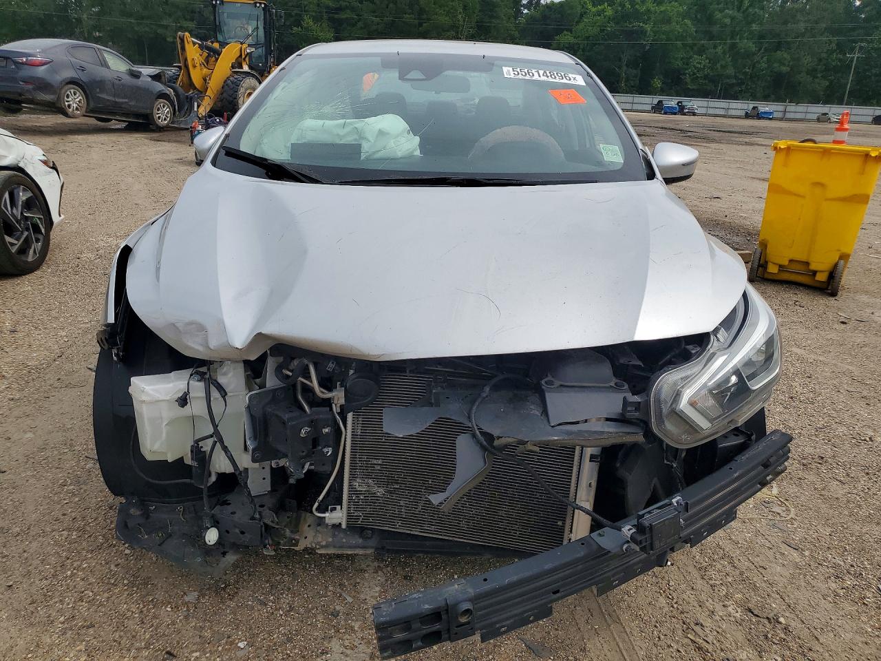 Nissan Versa Sv