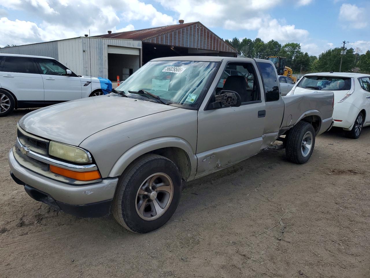 Salvage Chevrolet S-10 Image