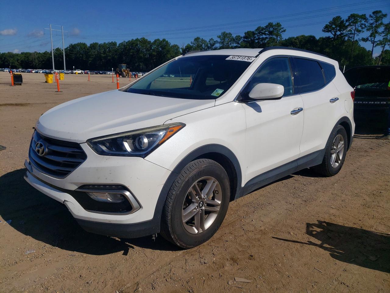 Salvage Hyundai SANTA FE Image