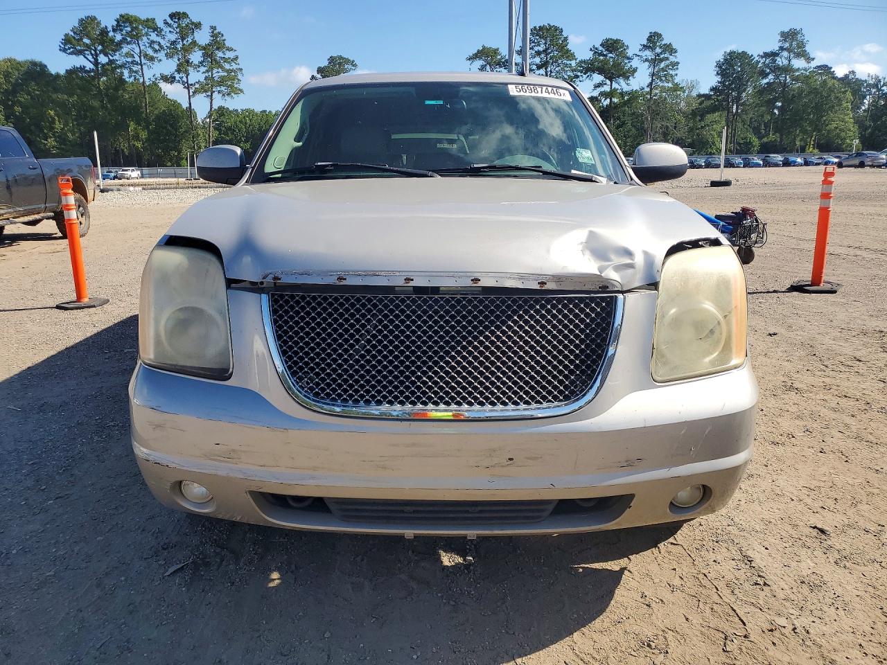 GMC Yukon C1500
