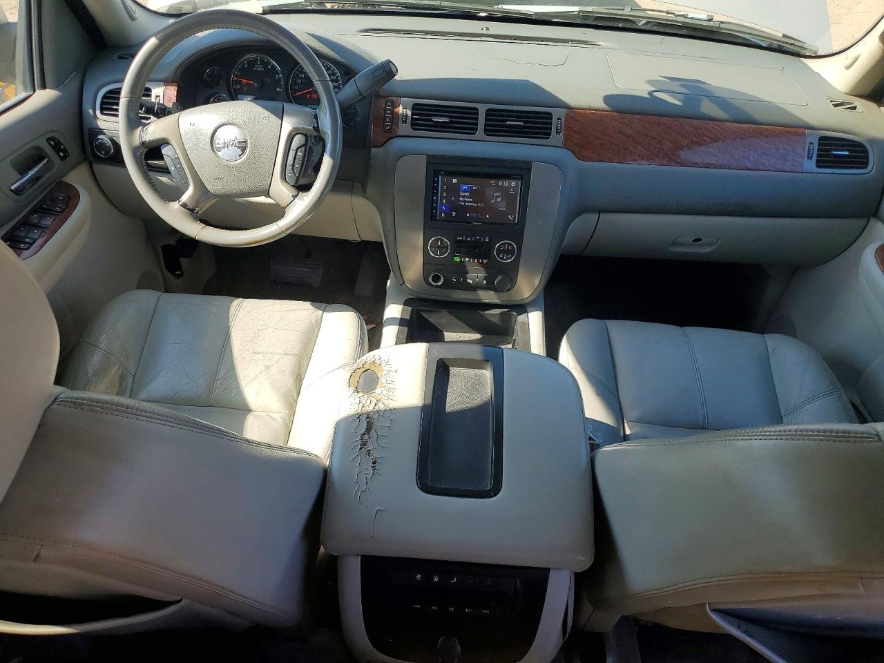 GMC Yukon C1500