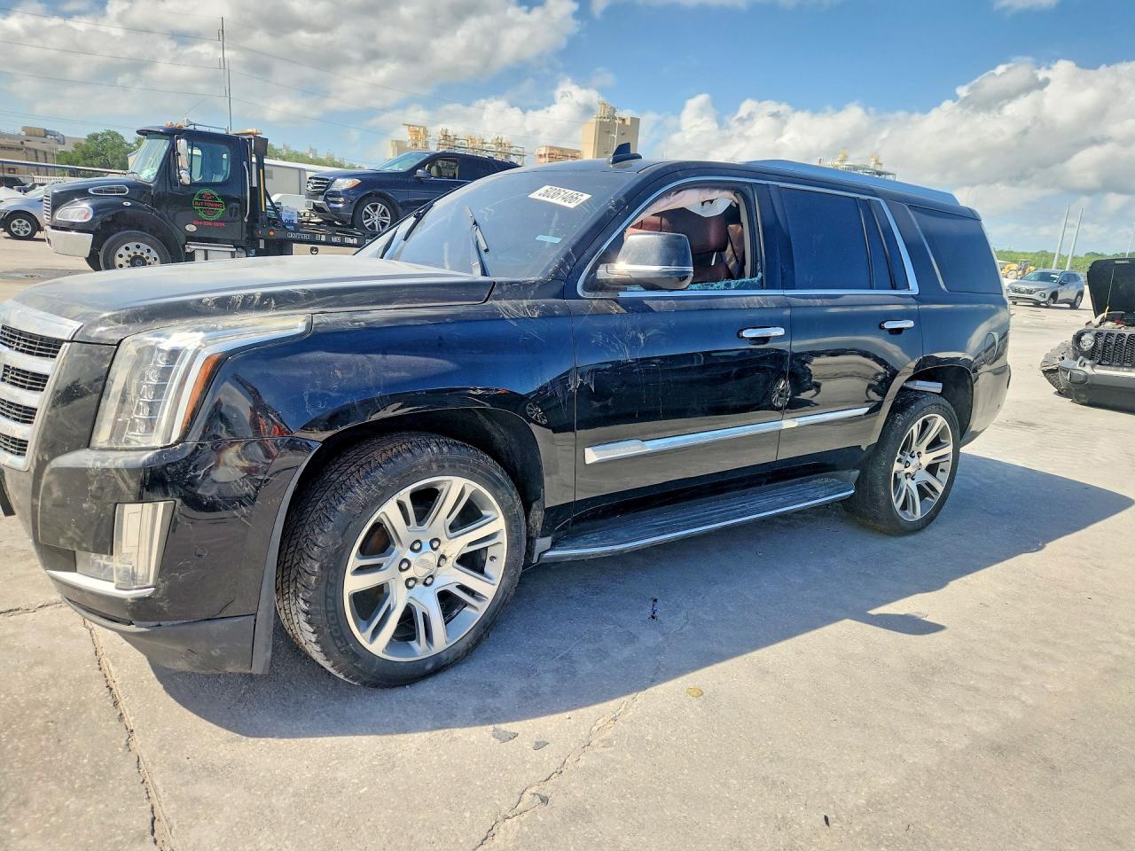Salvage Cadillac Escalade Image
