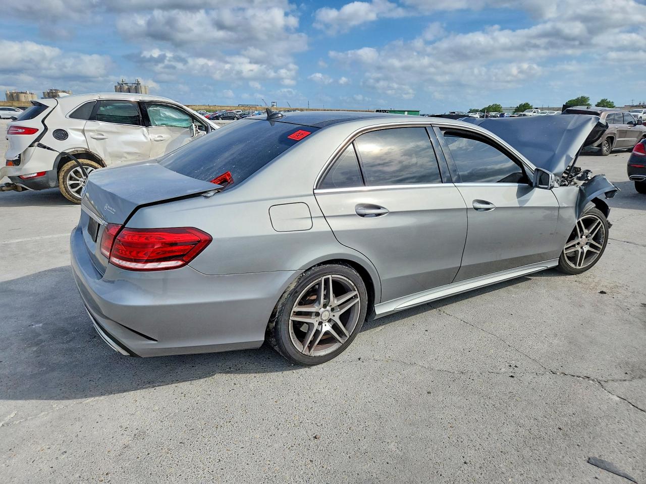 Mercedes-Benz E-Class 350