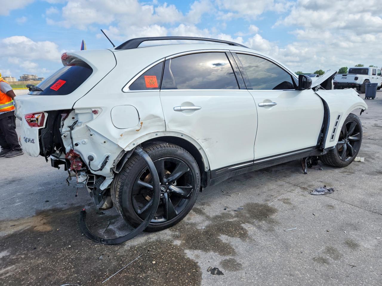 INFINITI Qx Base