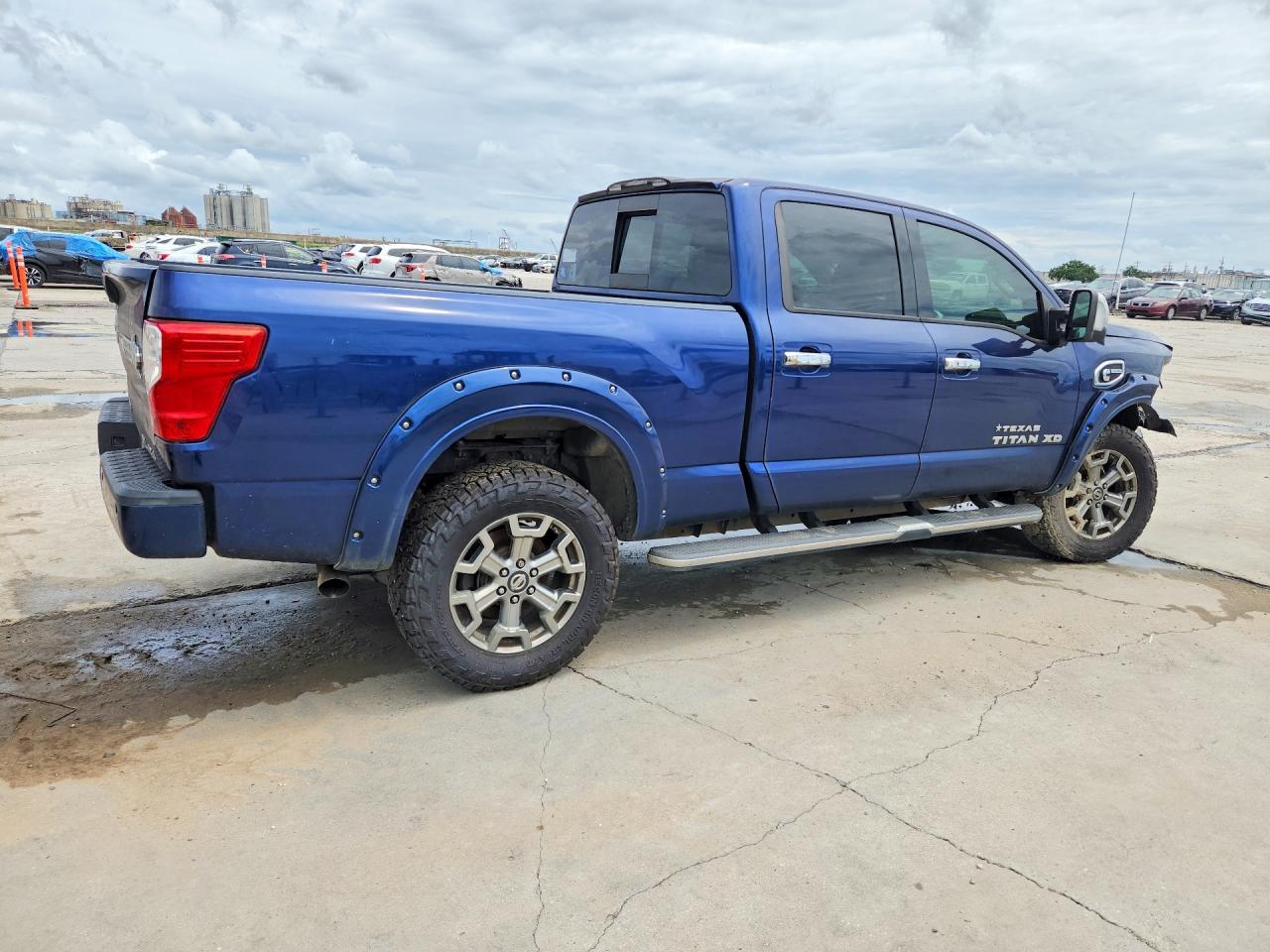 Nissan Titan Sl