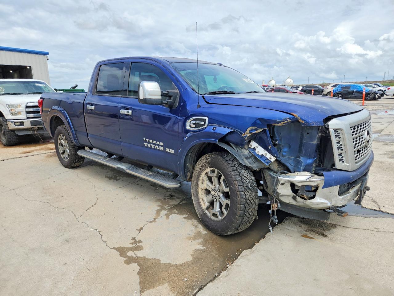 Nissan Titan Sl