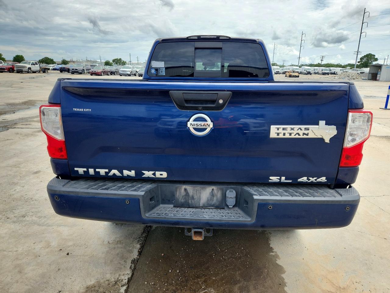 Nissan Titan Sl