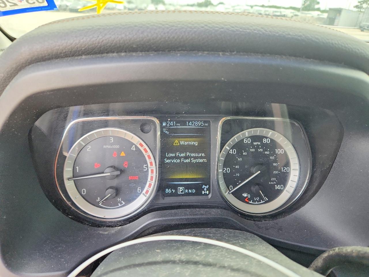 Nissan Titan Sl