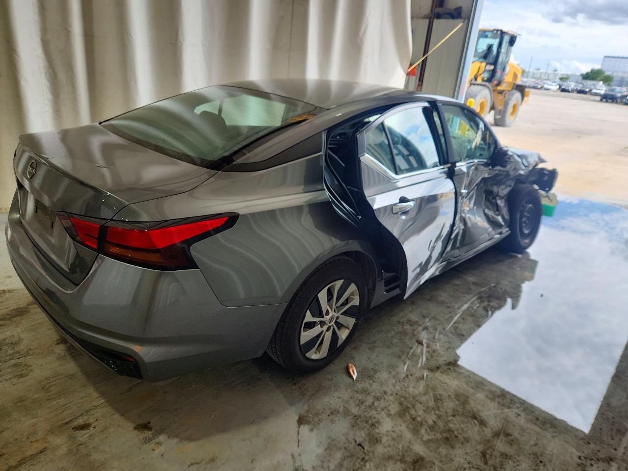 Nissan Altima S