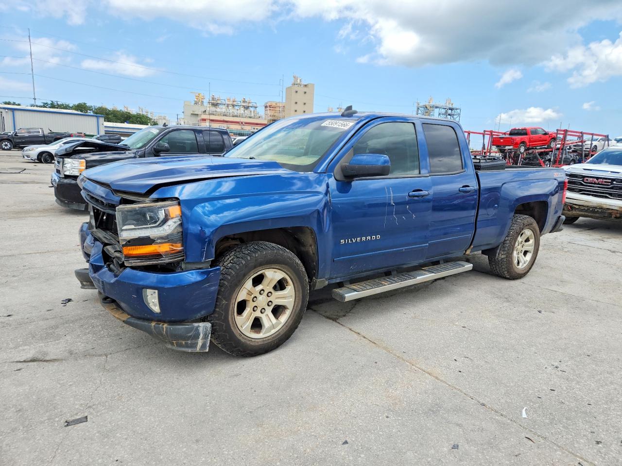 Salvage Chevrolet Silverado Image