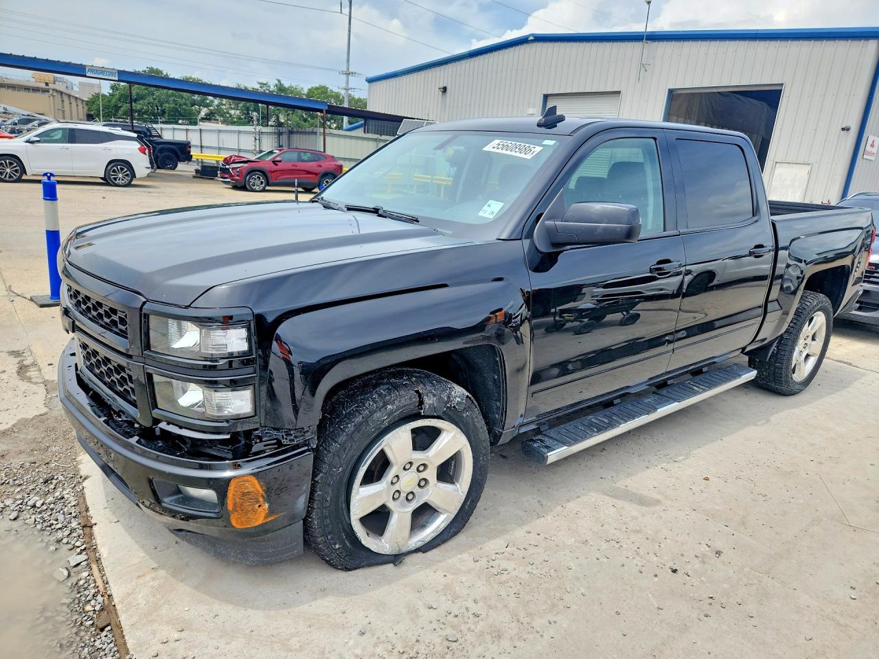 Salvage Chevrolet Silverado Image