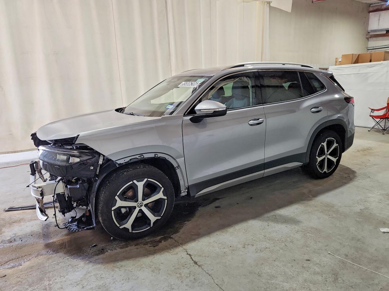 Salvage Volkswagen Tiguan Image