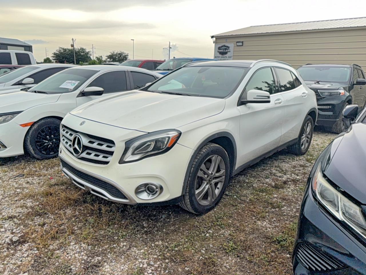 Mercedes-Benz GLA 250 4matic