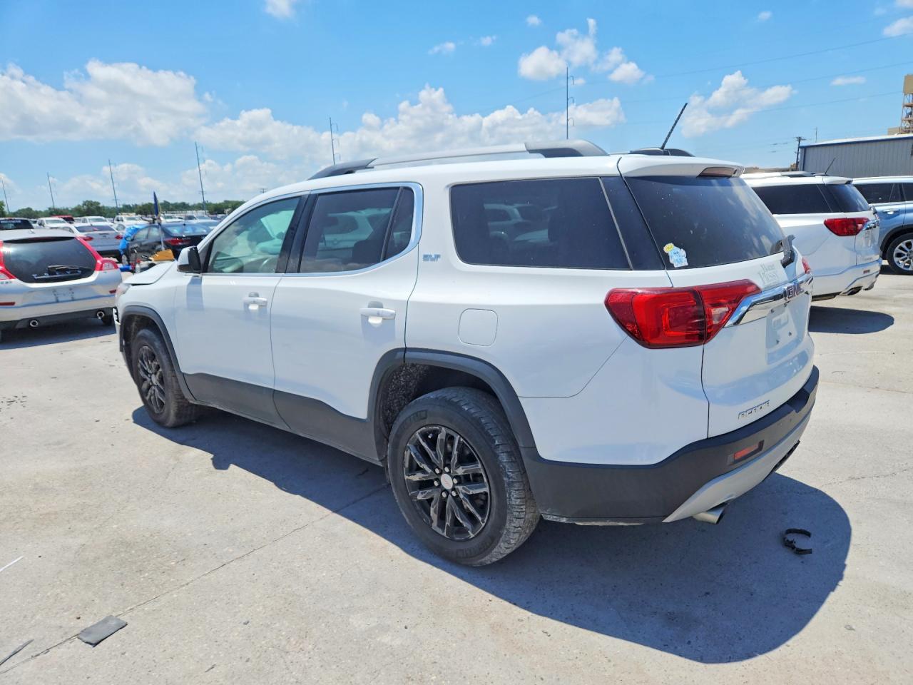 GMC Acadia