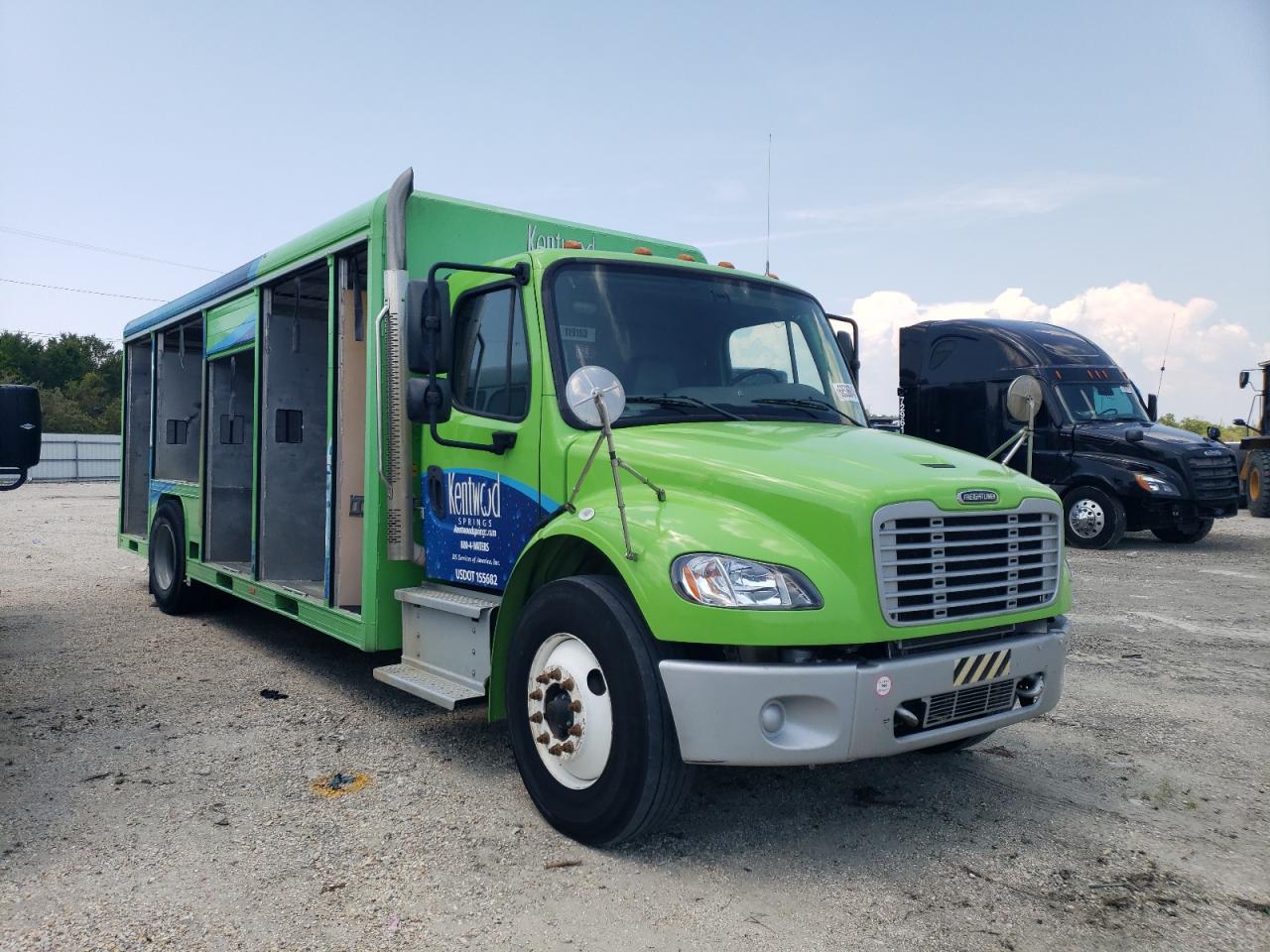 Salvage Freightliner M2 Image