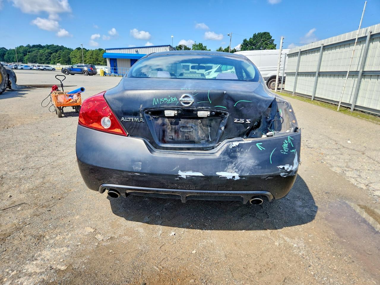 Nissan Altima S