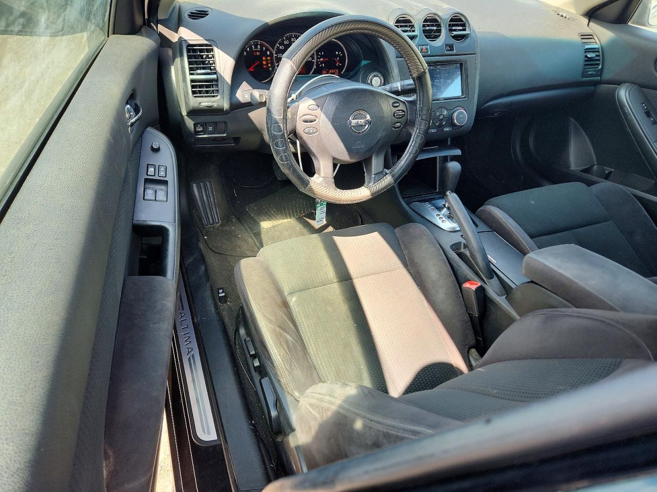 Nissan Altima S