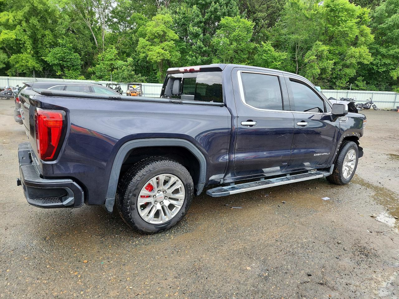 GMC Sierra K1500 Denali