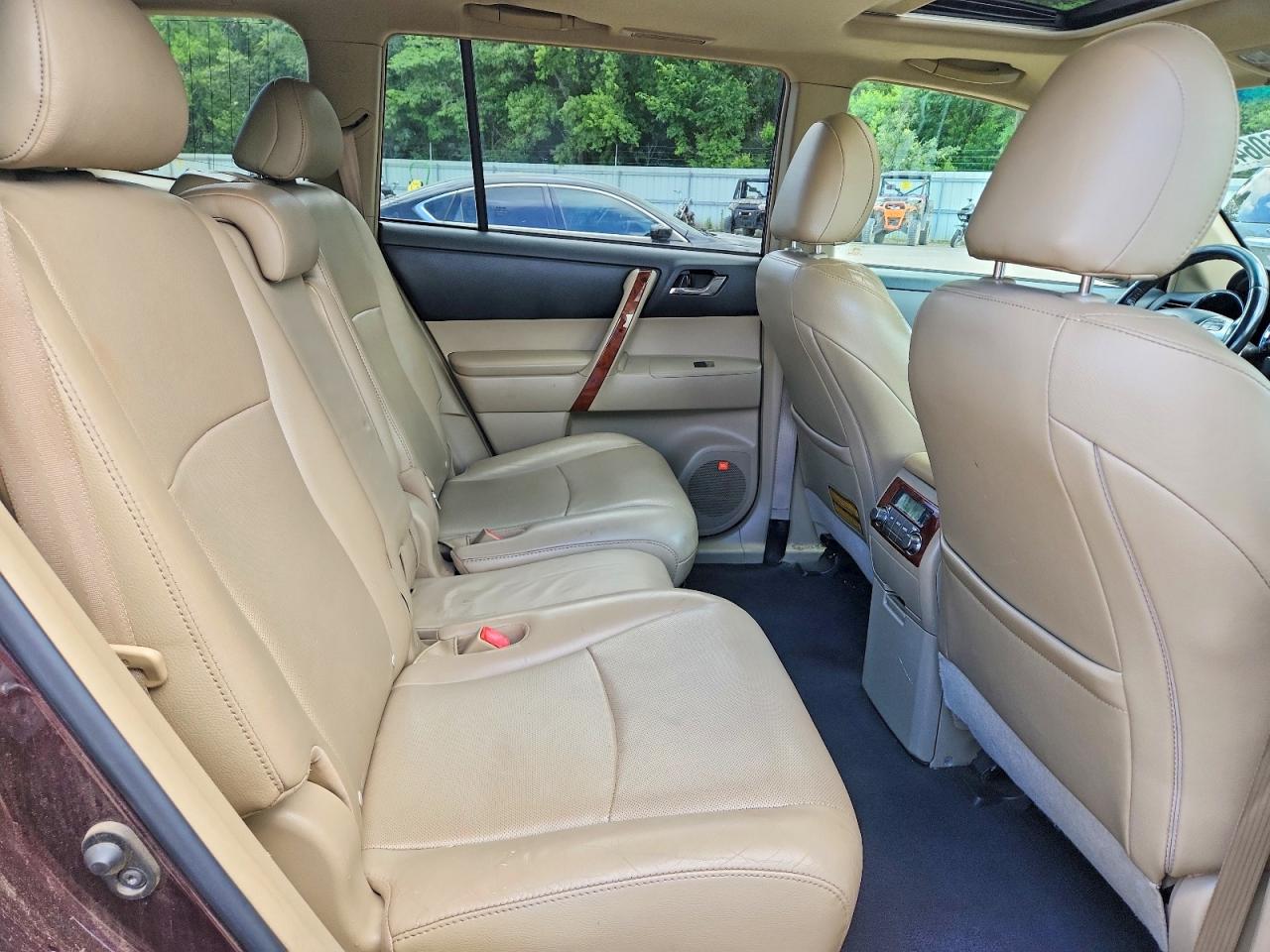 Toyota Highlander Limited