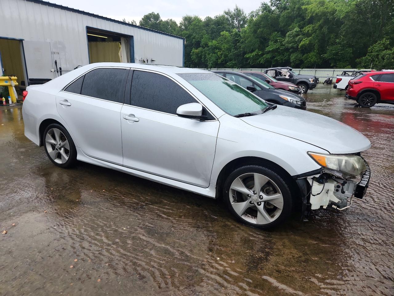 Toyota Camry Se V6