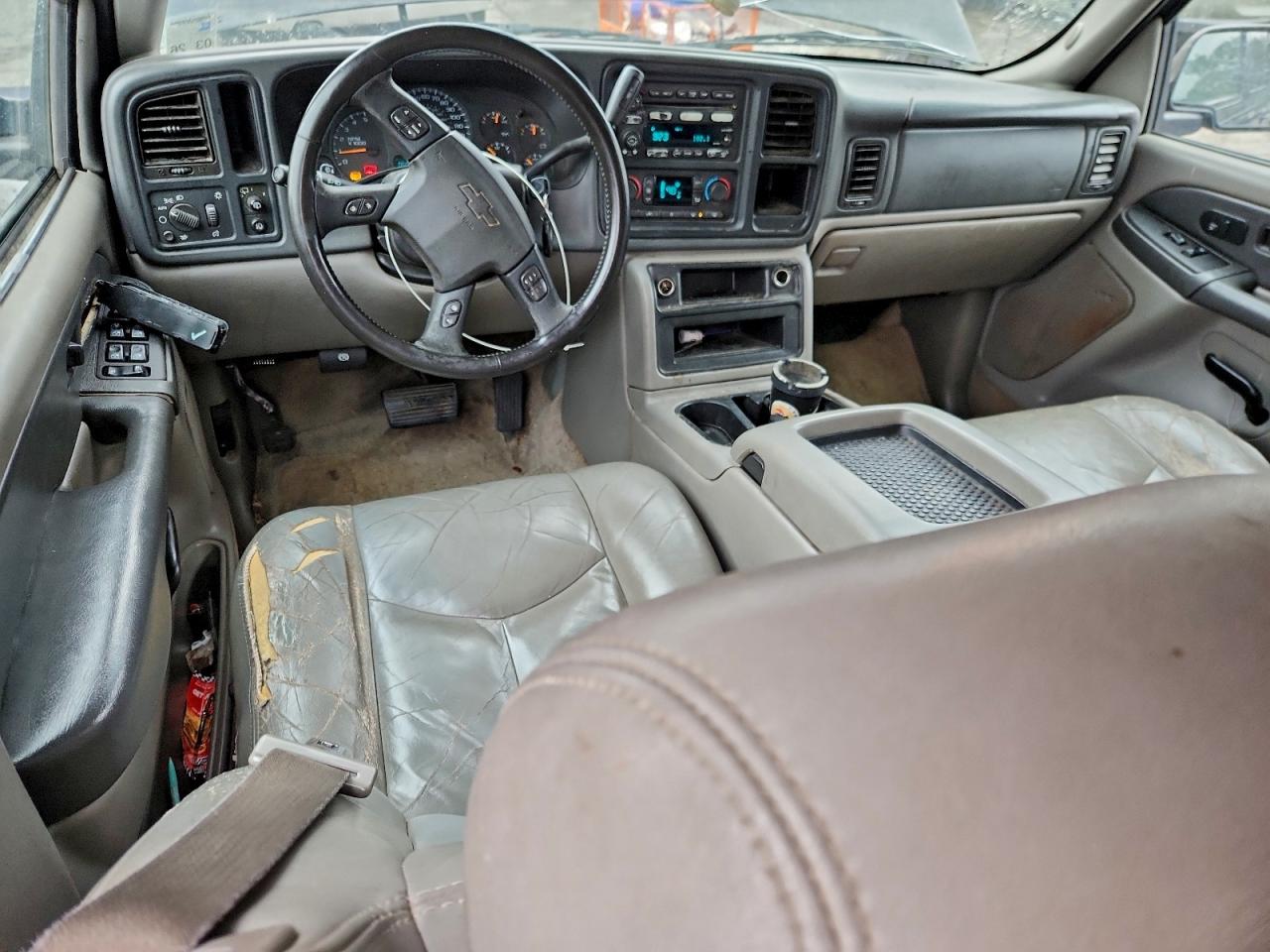 Chevrolet Suburban C1500