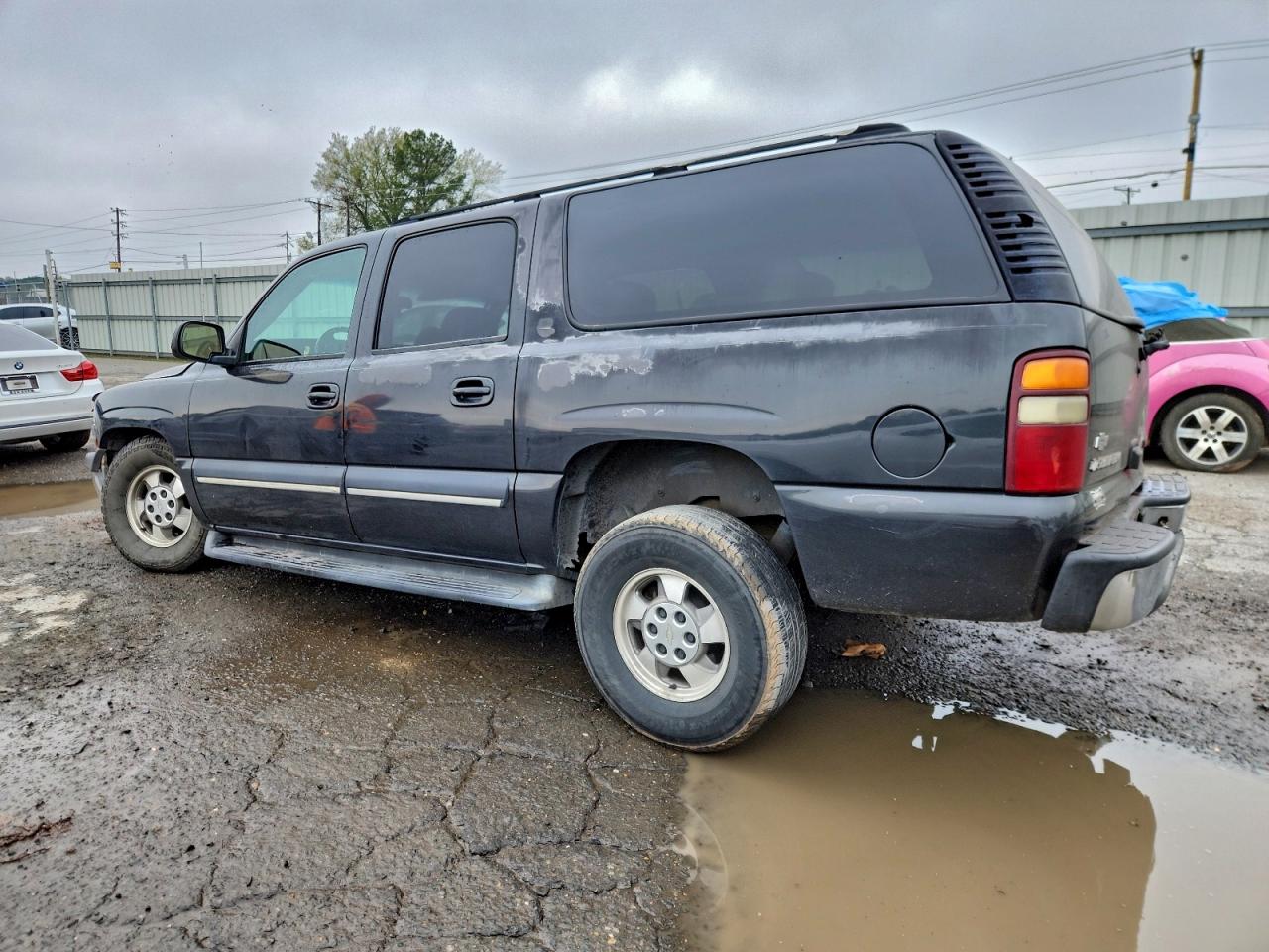 Chevrolet Suburban C1500