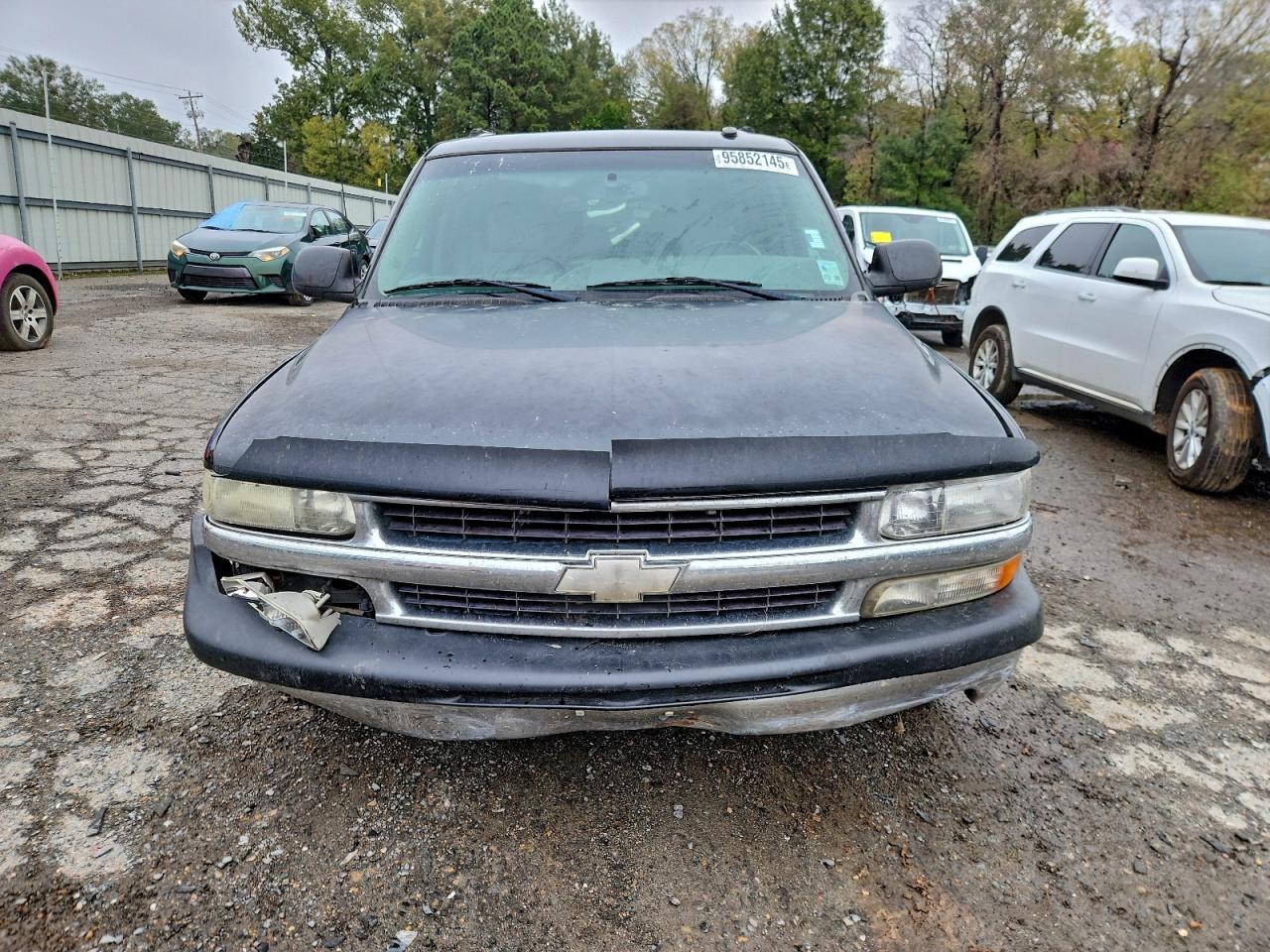 Chevrolet Suburban C1500
