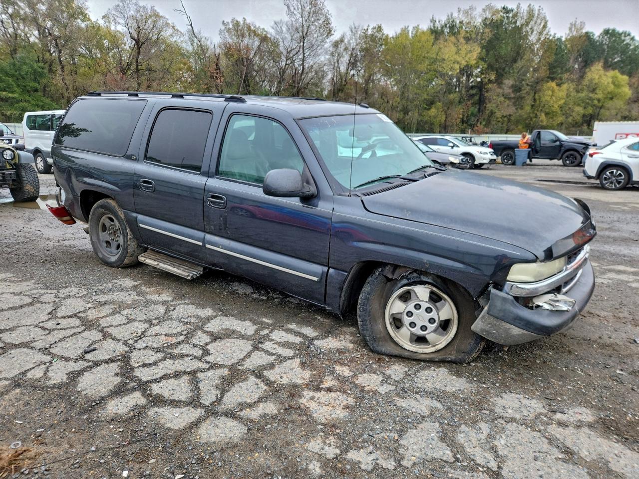 Chevrolet Suburban C1500