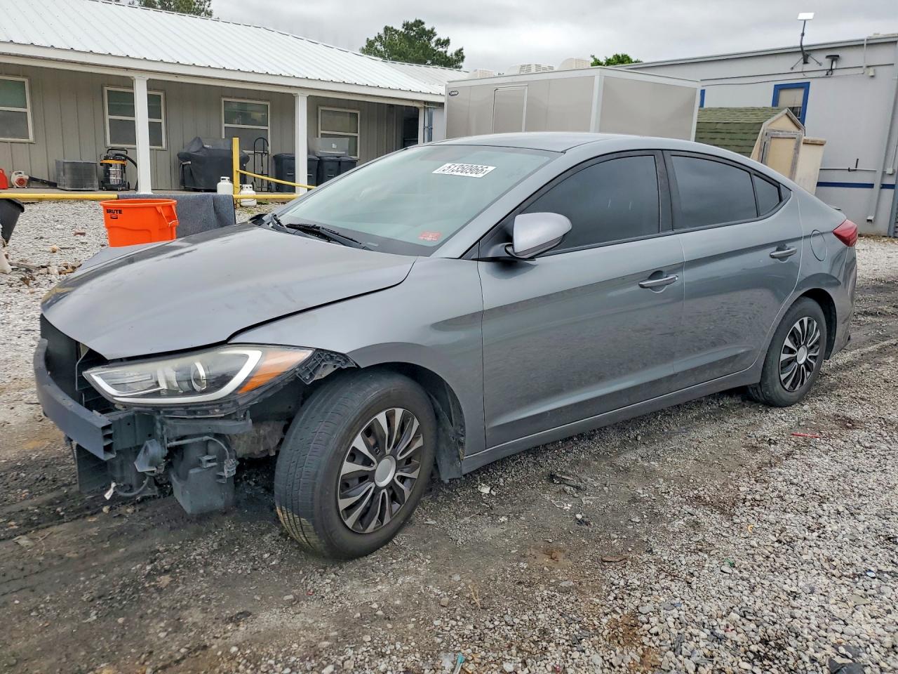 Salvage Hyundai ELANTRA Image