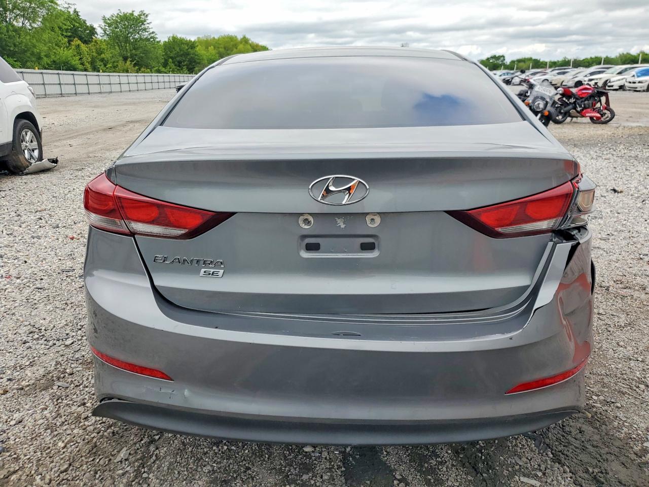 Hyundai ELANTRA Se