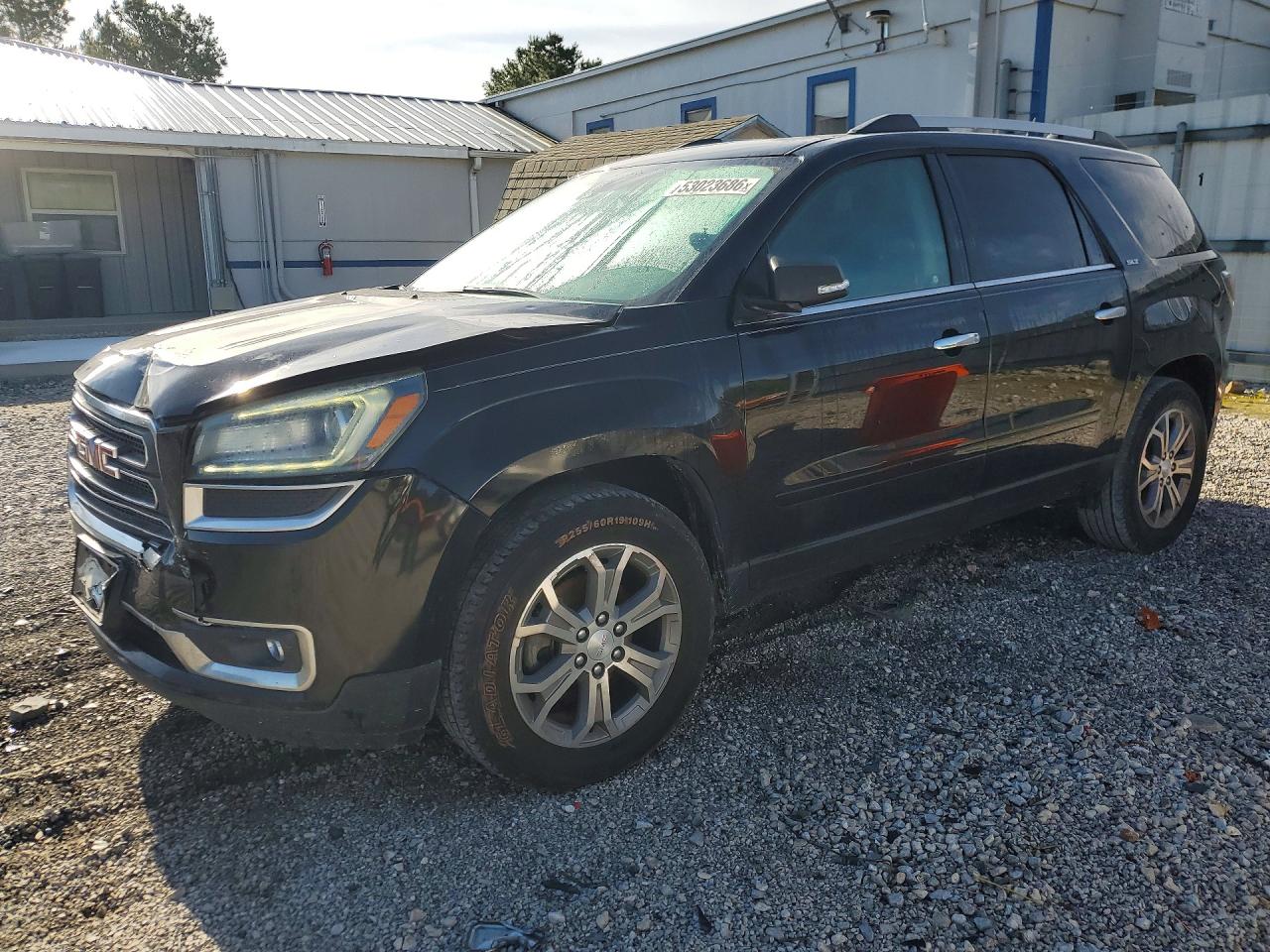 Salvage GMC Acadia Image