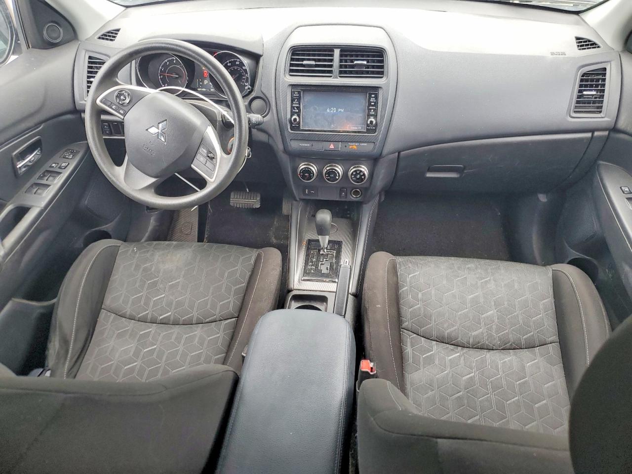 Mitsubishi Outlander Es