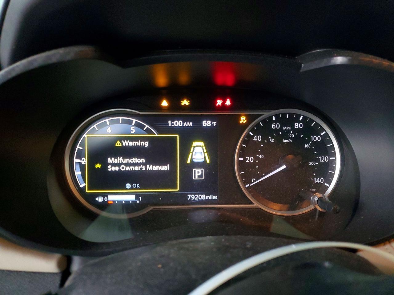 Nissan Versa Sv