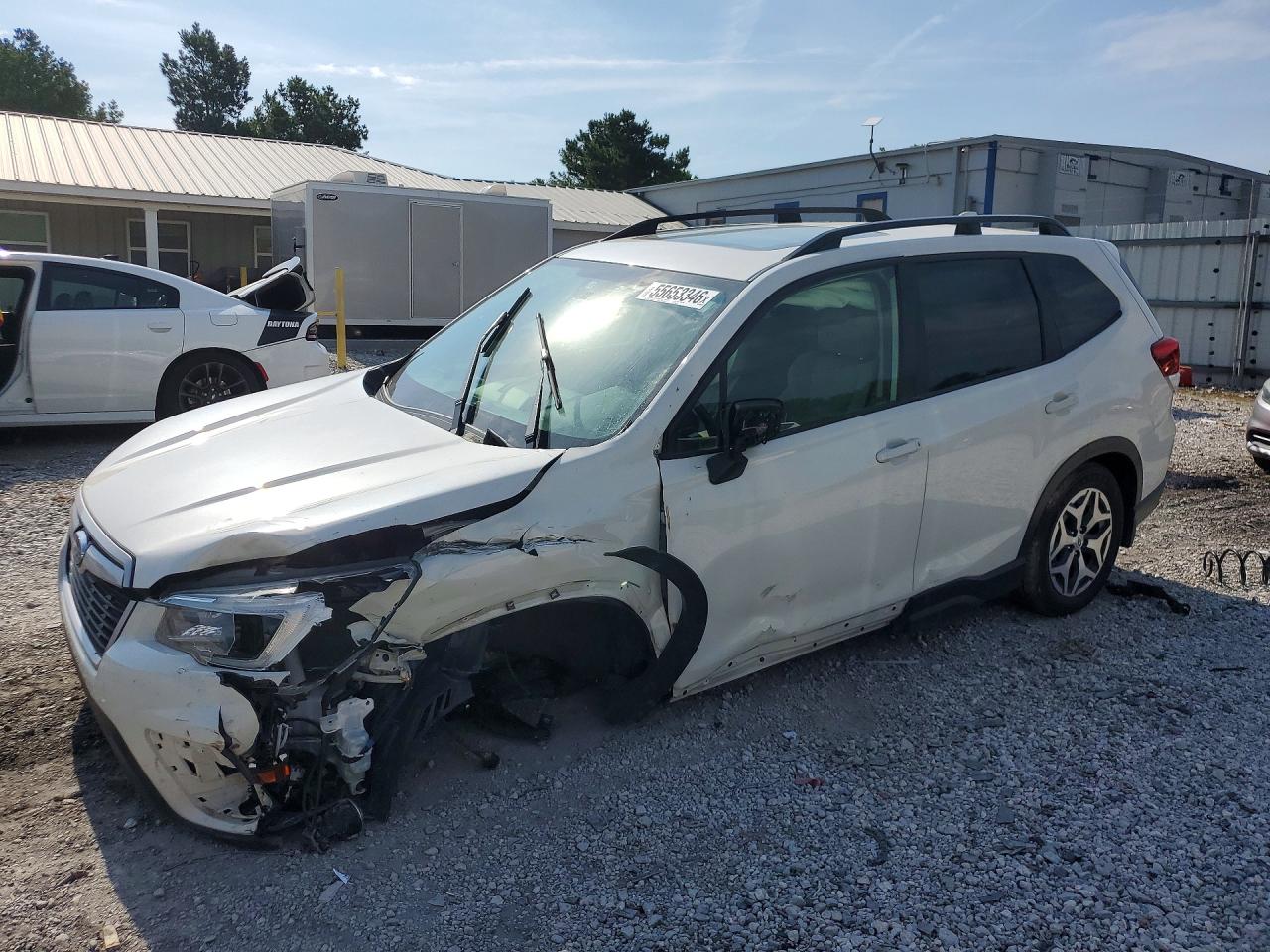 Salvage Subaru Forester Image