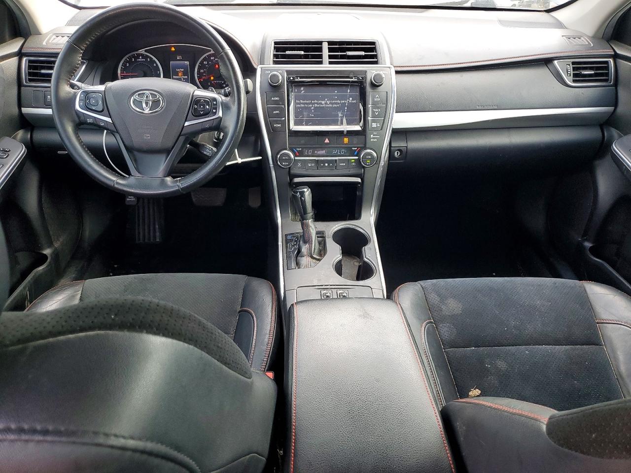 Toyota Camry Xse