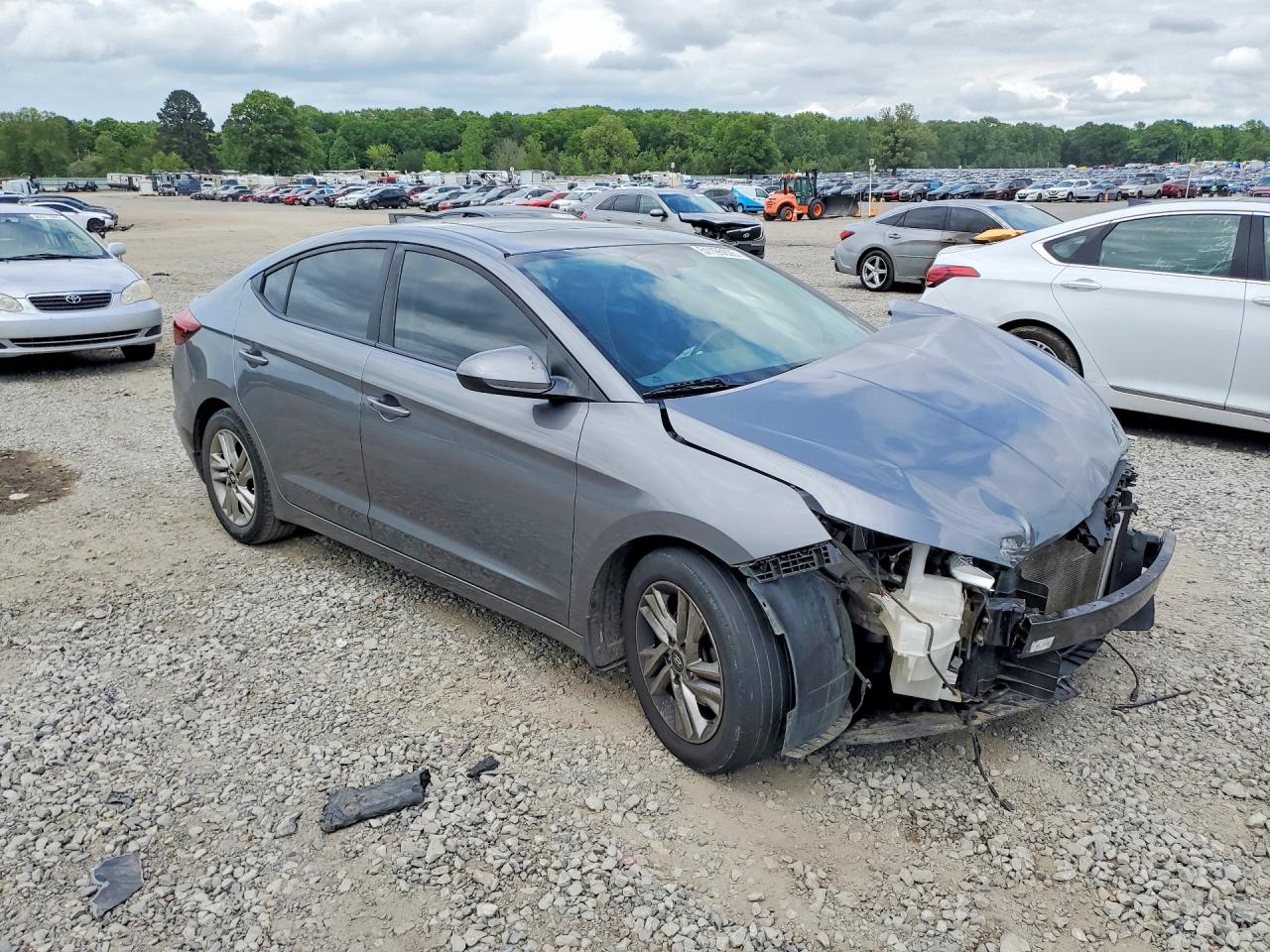 Hyundai ELANTRA Value Edition