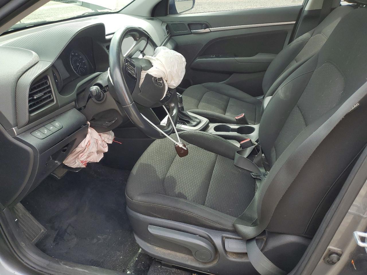 Hyundai ELANTRA Value Edition