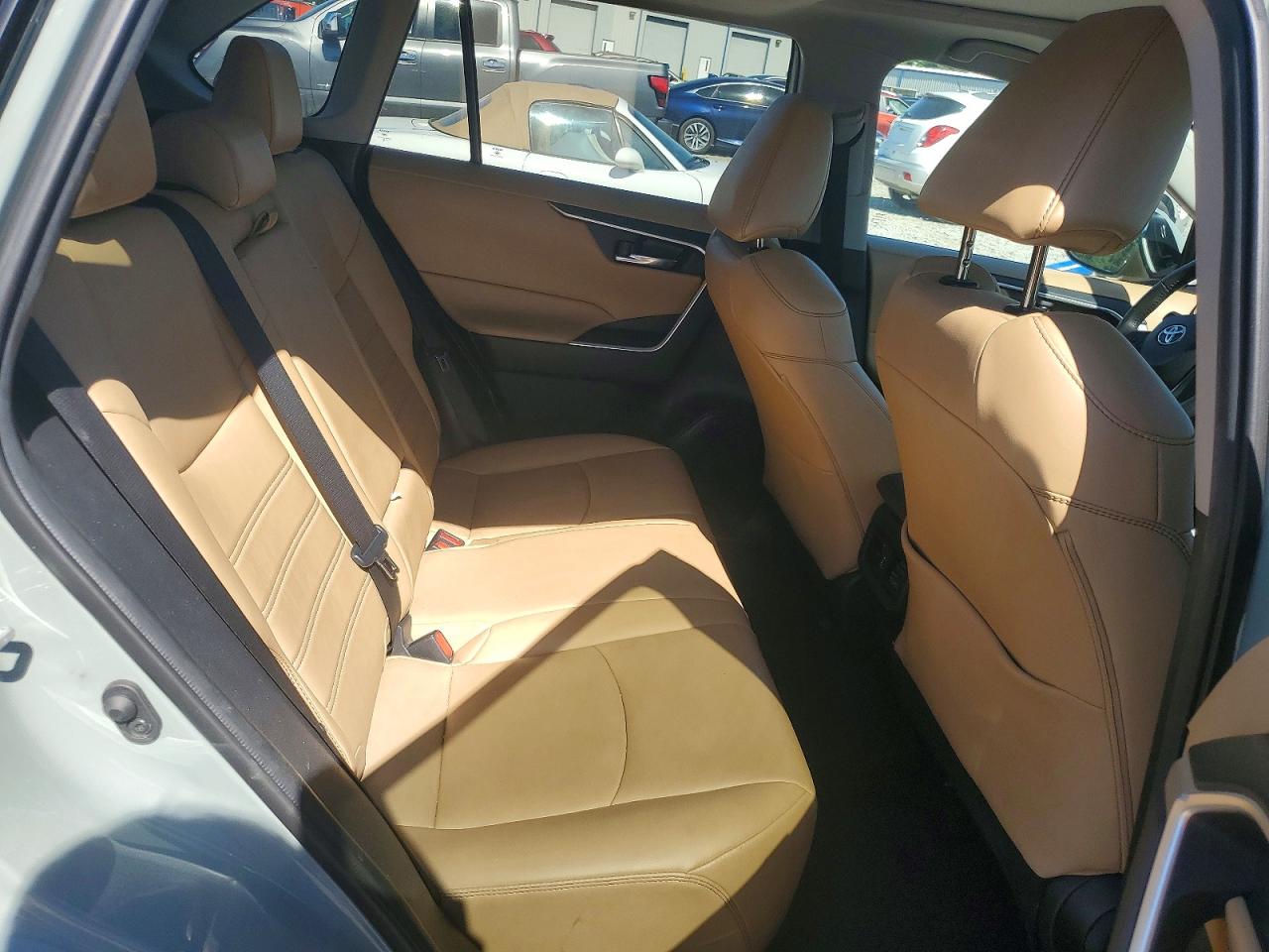 Toyota RAV4 Xle Premium