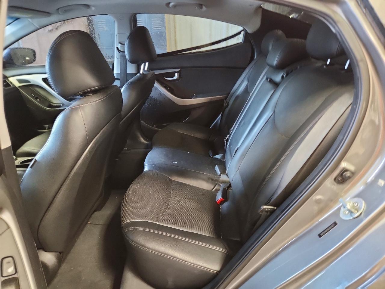 Hyundai ELANTRA Limited