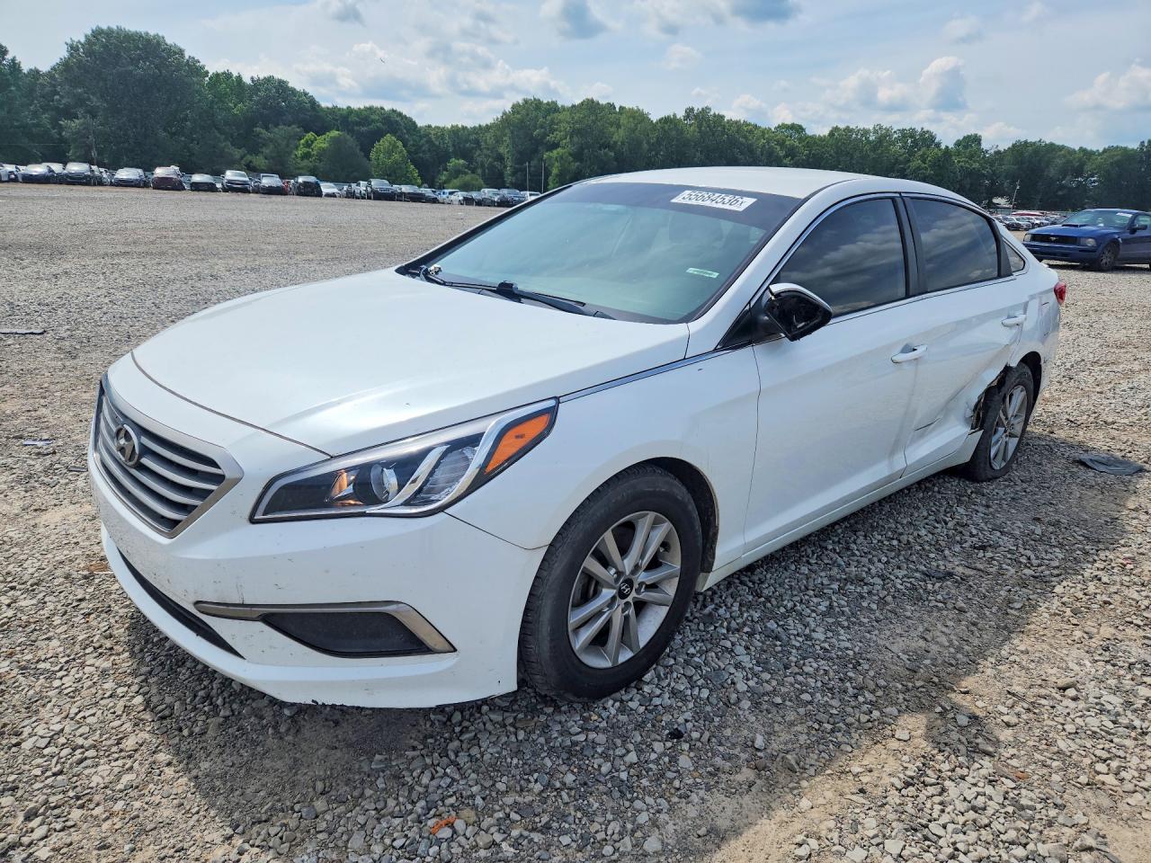 Salvage Hyundai ELANTRA Image