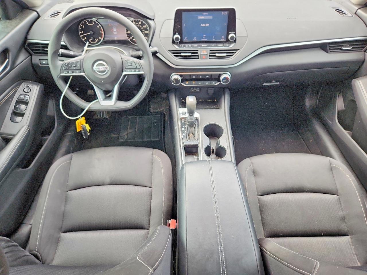Nissan Altima S